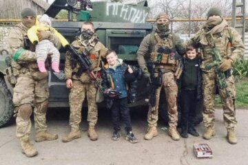 Під Миколаєвом окупанти хотіли стратити 30 заручників, але їх врятували українські десантники