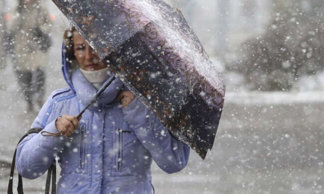 У Києві знову оголошено штормове попередження