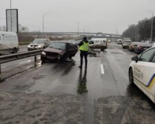 У ДТП на Наддніпрянському шосе потрапили п’ять машин (відео)