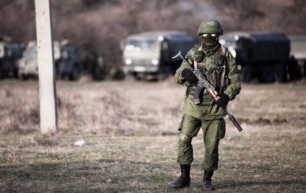 Полк окупантів відійшов з позицій на Херсонщині, разом з ним втекли десантники РФ, – оперугруповання військ “Каховка” (відео)