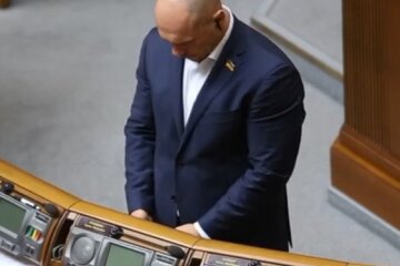 Разумков потролив Киву з його “потребами”