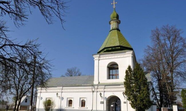 Суд зобов'язав УПЦ (МП) звільнити Михайлівську церкву у Київській області