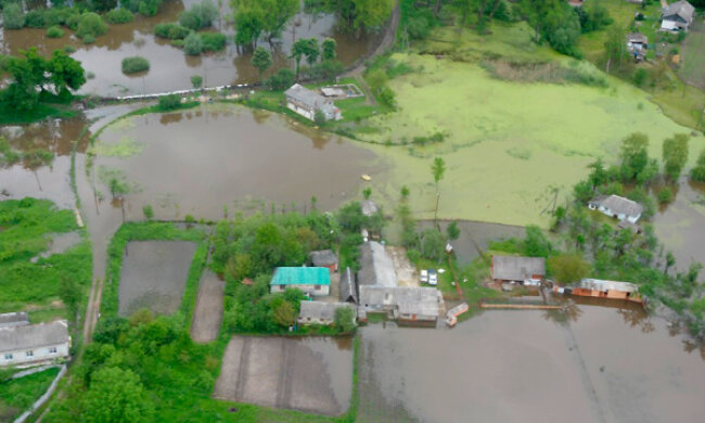 Весняне водопілля: в Україні зменшилася кількість підтоплених дворів до 852
