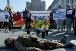 "Де Український Арлінгтон?" — рідні загиблих військових провели акцію “Голоси полеглих Героїв” на Майдані