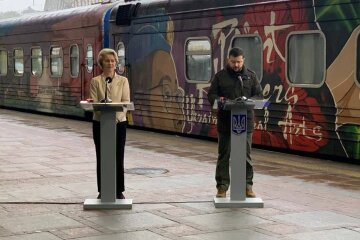 Президентка Єврокомісії Урсула фон дер Ляєн прибула до Києва