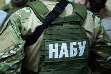 В НАБУ пояснили, чому проводять обшуки у службовців Укрзалізниці