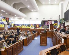 Енергетична стійкість під загрозою: сесію Київради зірвано через відсутність депутатів