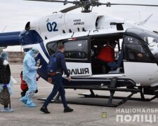 Поліцейський гелікоптер доправив до Києва онкохворого чоловіка