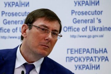Під Луценком захиталося крісло
