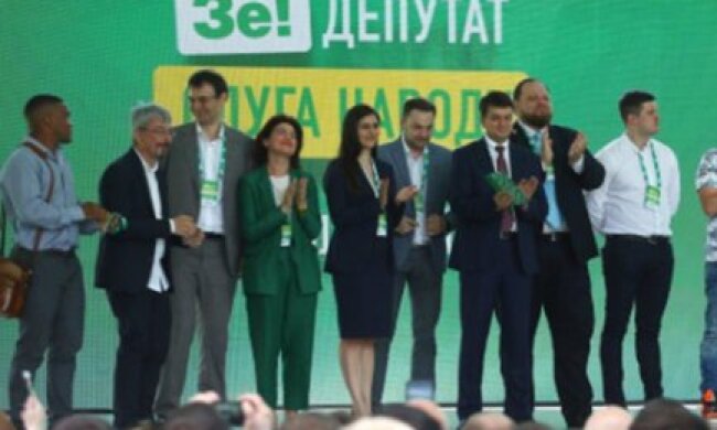 “Ким я хочу стати, як депутат” – у Школі економіки розповіли деталі навчання нардепів від “Слуги народу”