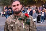Учасник протесту у ВП викритий в носінні фейкового ордена