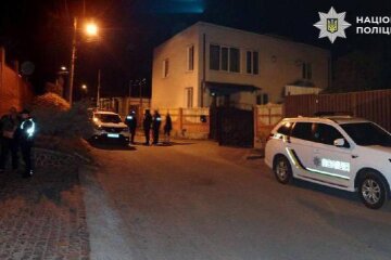 Кривавий конфлікт на Святошині: чоловік влаштував стрілянину та поранив знайому