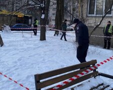 Житель Солом’янського району стріляв по перехожих з балкона