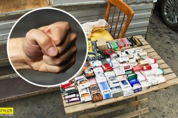 У Києві напали на продавців і знищили їх товар (відео)