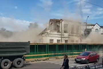 У Житомирі обвалилась стіна школи