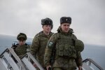 Росія стягує війська і військову техніку до кордону з Україною
