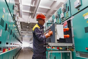 Столичні енергетики активно готують Київ до складного зимового періоду