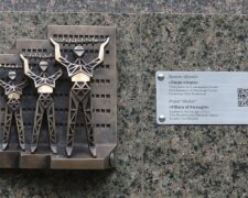 "Люди опори". У Києві відкрили 50-ту скульптуру проєкту "Шукай!", присвячену енергетикам