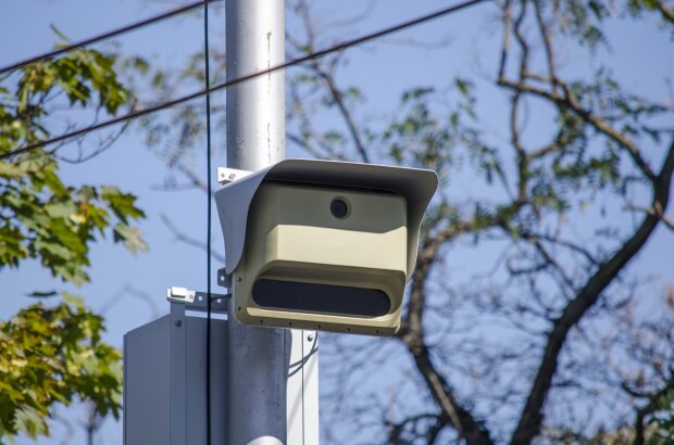 В Києві та області запустили систему автофіксацій порушень ПДР: де встановлені камери