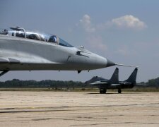 У Польщі заявили, що передадуть Україні не всі винищувачі МіГ-29