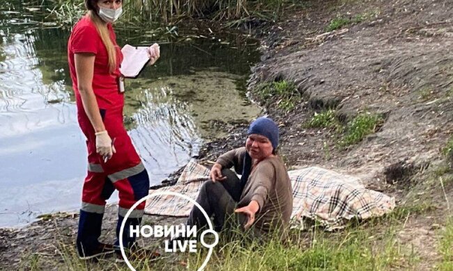 Заснув п’яним на матраці: у київському парку дістали з води тіло чоловіка