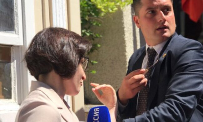 На зустрічі Зеленського та Патріарха Варфоломія заблокували російську журналістку