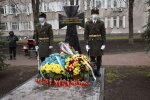 У Подільському районі відкрили пам’ятник місцевим жителям, загиблим за Україну