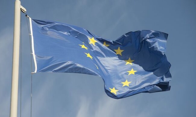 Українцям планують дозволити в’їжджати до ЄС