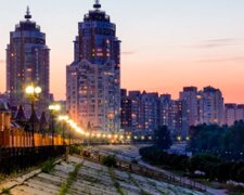 Мешканка Оболоні написала про місцевого ман'яка, а після розголосу до неї прийшла поліція