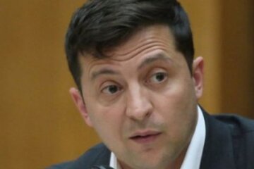 У Зеленського поки не знайшли заяв про відставку від “усіх ключових людей”