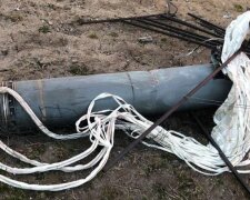 На Київ скидають смертоносні снаряди на парашутах, — Антон Геращенко