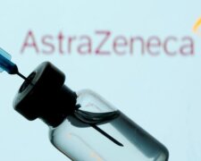 В Австрії припинили використовувати вакцину AstraZeneca після смерті прищепленої жінки