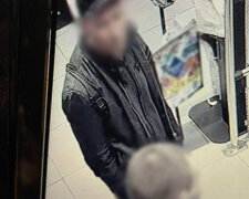 У Києві правоохоронці затримали чоловіка, який жорстко побив охоронця супермаркету через зауваження