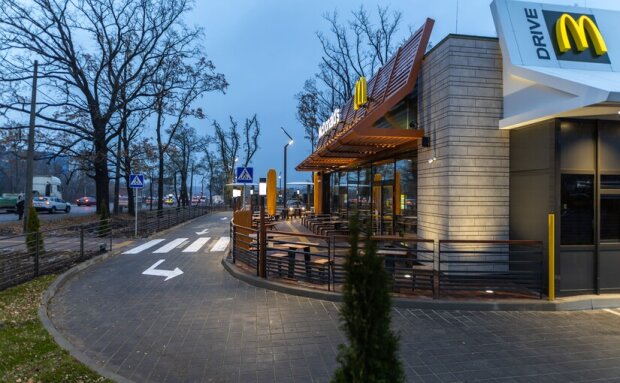 У Києві на Паладіна відкрився новий McDonald's на понад 120 місць та з 2-ма лініями McDrive