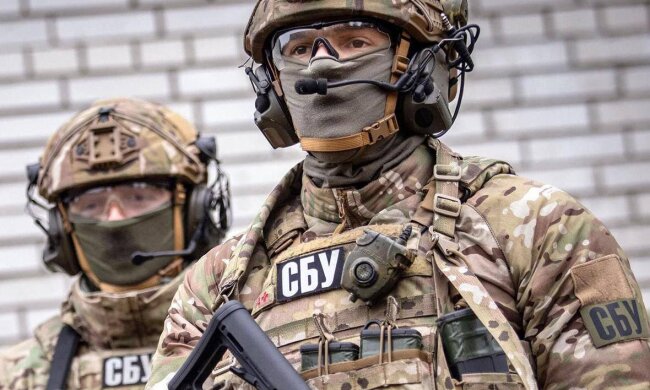 Шпигунське тріо під судом: СБУ викрила інформаторів РФ