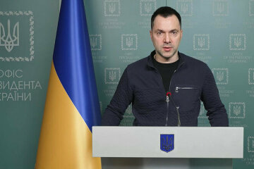 Арестович: активна фаза війни триватиме до середини квітня