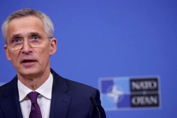 Столтенберг оцінив масштаби нового наступу РФ в Україні: Кидають свої війська так, як цього не було з часів Першої світової