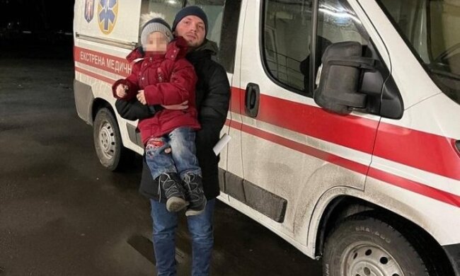 П’яна горе-мати поранила ножем 4-річного малюка у Києві