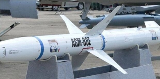 Українські військові вперше застосували авіаційні ракети AGM-88 HARM, — ЗМІ