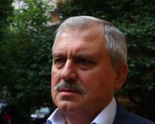 Видавити Путіна з Донбасу і Криму треба не Мінськом