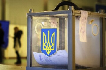 Офіційний старт перегонів за крісло мера: Рада ухвалила дату місцевих виборів