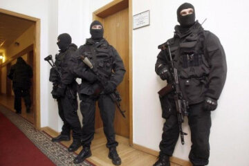 У приміщеннях “Київзеленбуд” — обшуки