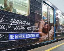 У київському метро запустили поїзд з історіями постраждалих від торгівлі людьми та експлуатації