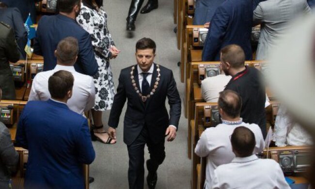 Кнопкодавам – по руках: Зеленський вніс законопроект