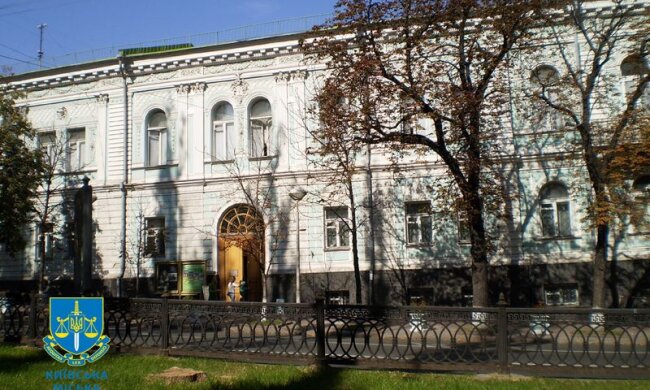 У Києві судитимуть підрядника, який привласнив майже 200 тис. на ремонті пошкодженого обстрілом музею Шевченка