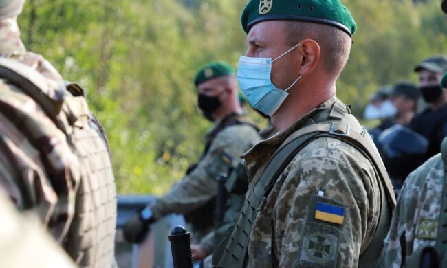 Іноземцям дозволили вільний в’їзд в Україну: ДПСУ