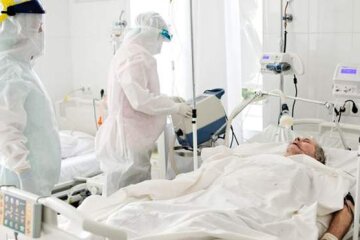 У київських лікарнях залишилося дуже мало ліжко-місць з киснем