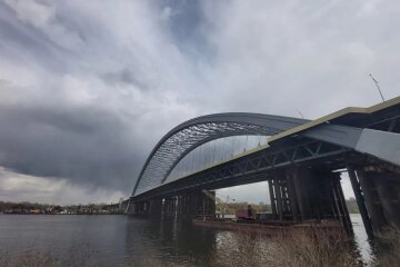 У справі про розкрадання ₴24 млн на будівництві столичного Подільсько-Воскресенського мосту нові підозри