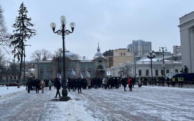 Через протест ФОПів у Києві знову перекрили центр (відео)