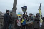 Лівий та правий береги Дніпра об’єднали живим ланцюгом (відео)